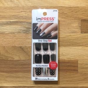Impress Press On Nails - Claim to Fame